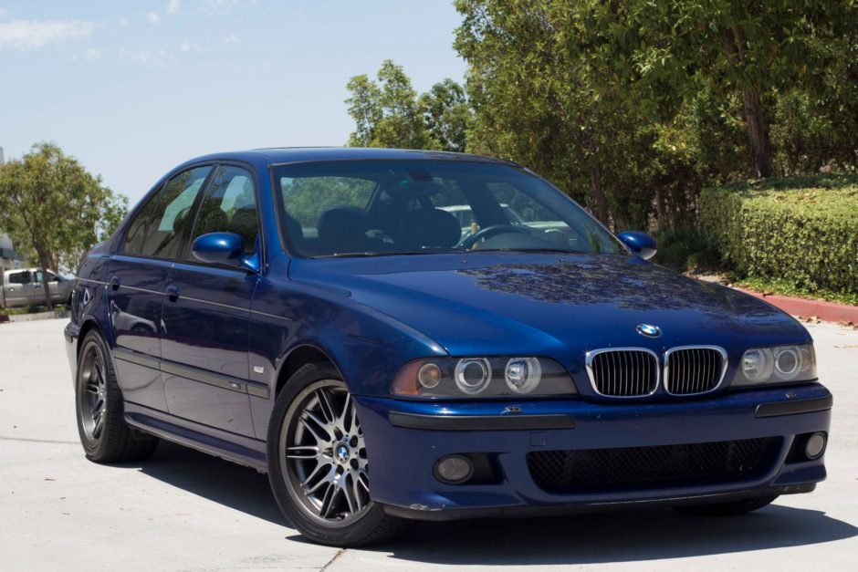 2002 BMW M5