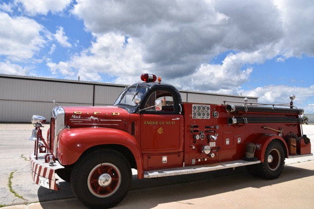 1960 Mack B95 Fire Truck