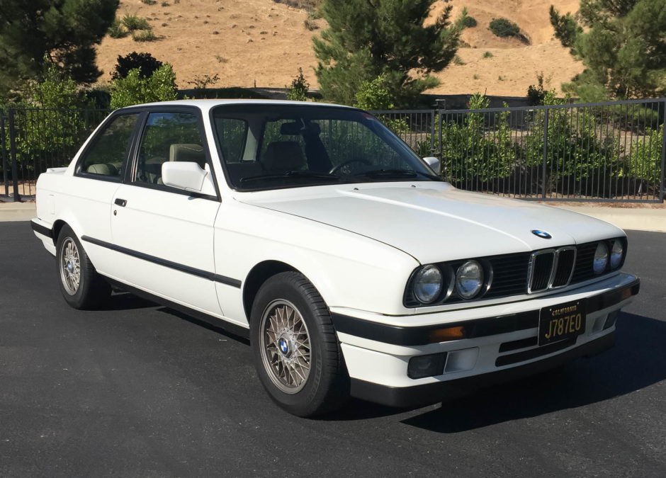 1991 BMW 318is 5-Speed