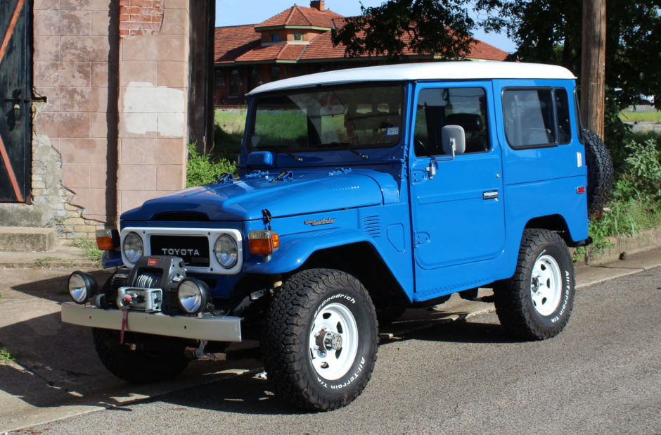 1984 Toyota Land Cruiser BJ42 Diesel 5-Speed