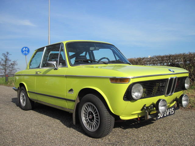 1974 BMW 2002 Rally Car