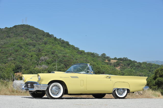 1957 Ford Thunderbird