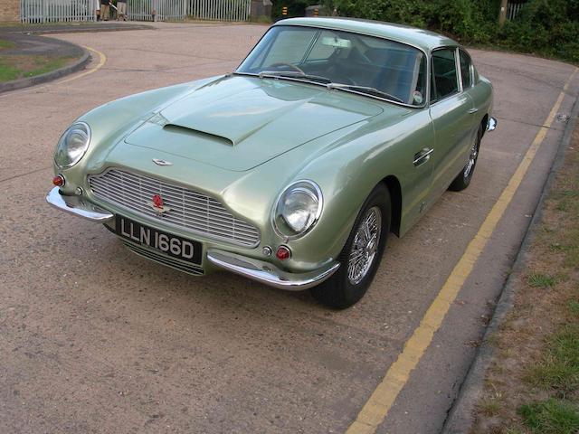 1966 Aston Martin DB6 Vantage Sports Saloon