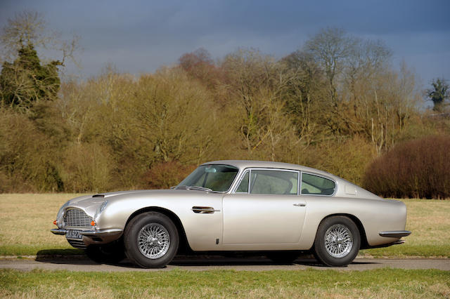 1969 Aston Martin DB6 Sports Saloon