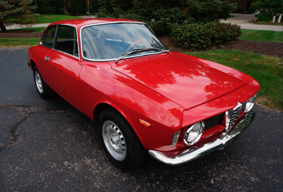 1967 Alfa Romeo Giulia Sprint GT Veloce