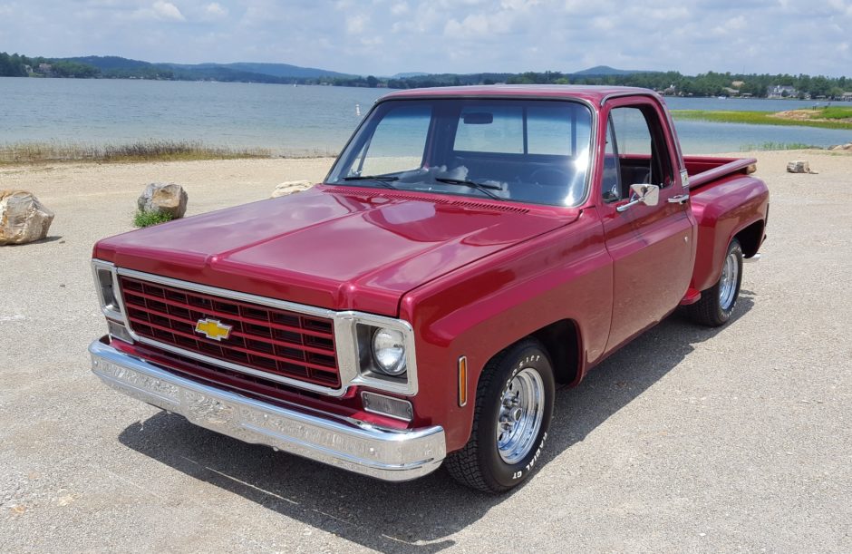 1977 Chevrolet C-10 Pickup