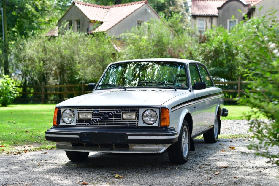 No Reserve: 1980 Volvo 242GT