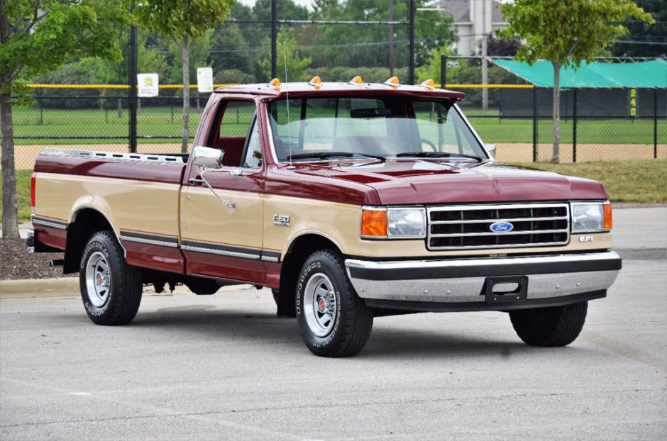 1990 Ford F-150 XLT Lariat 5-Speed