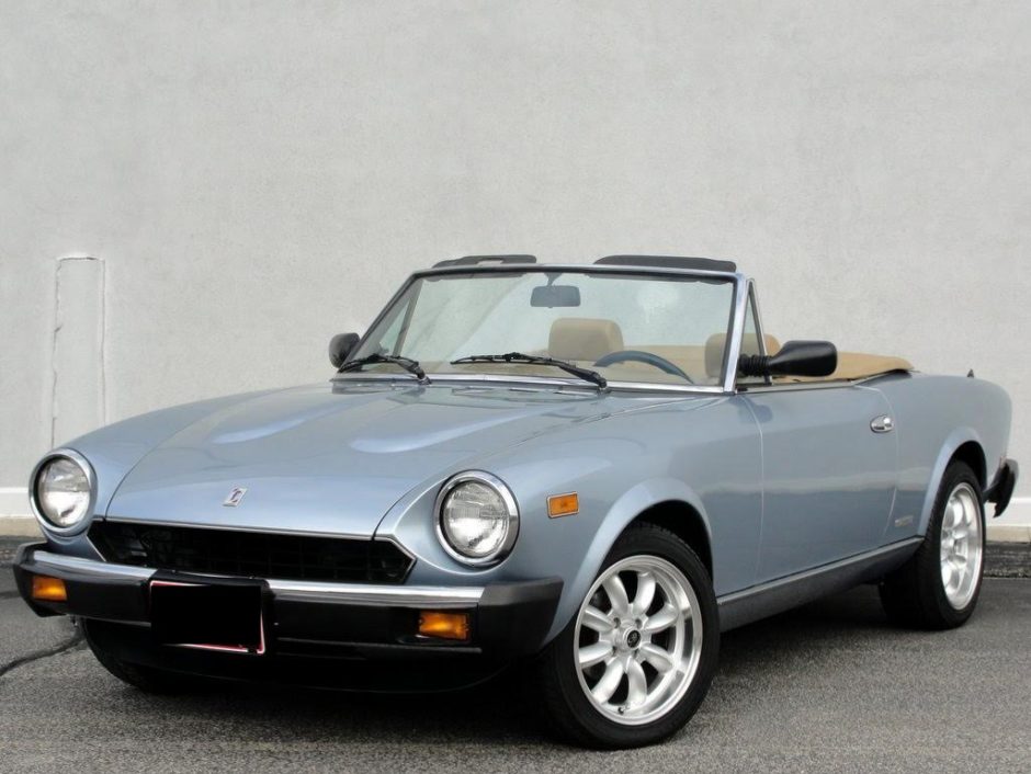 1984 Fiat 124 Spider