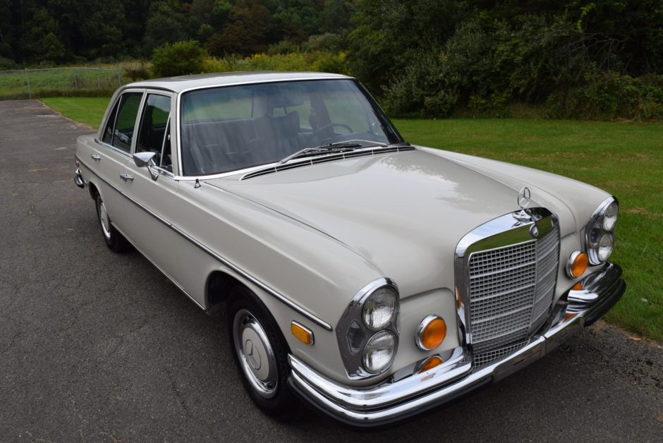 1972 Mercedes-Benz 280SE 4.5