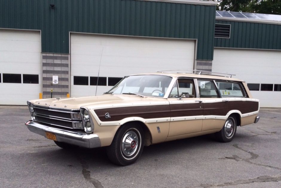 1966 Ford Country Squire Wagon