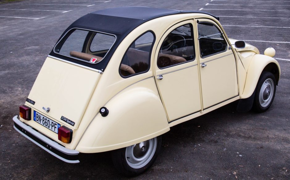 1976 CitroÃ«n 2CV