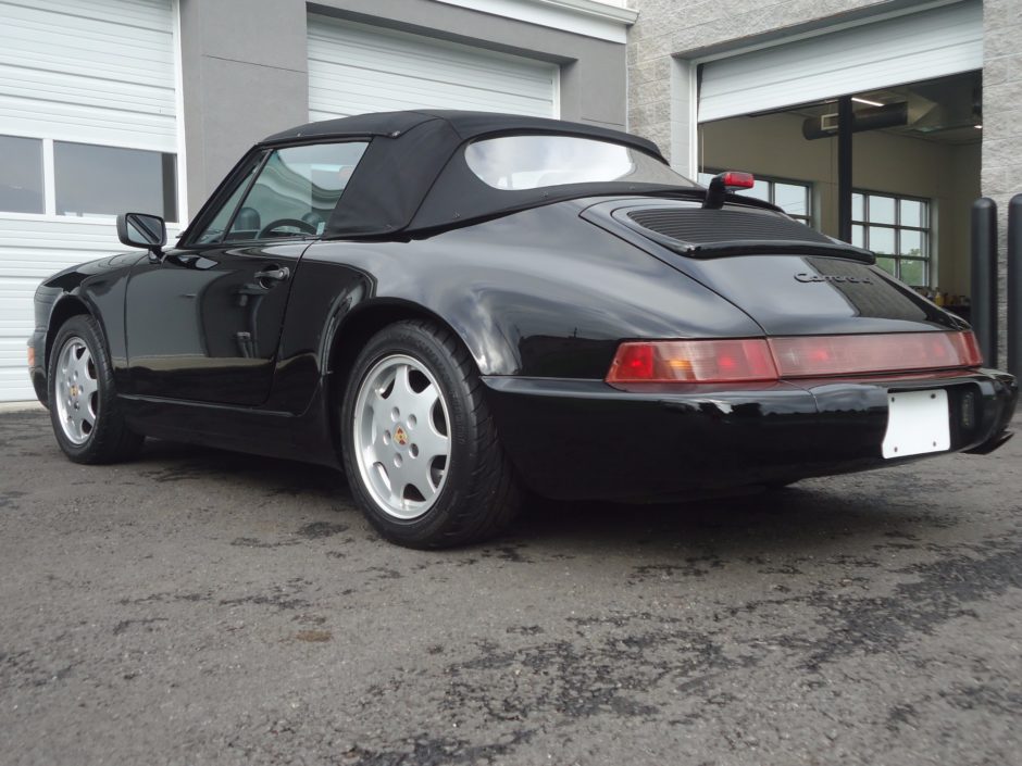 1990 Porsche 911 Carrera 4 Cabriolet 5-Speed