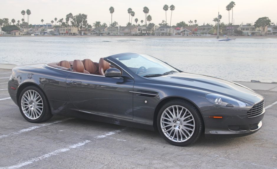 2010 Aston Martin DB9 Volante