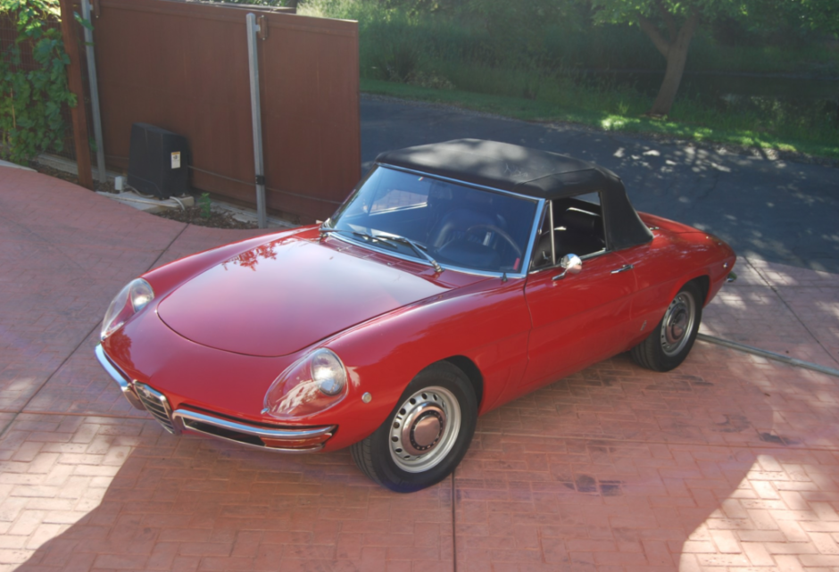 1969 Alfa Romeo 1750 Spider