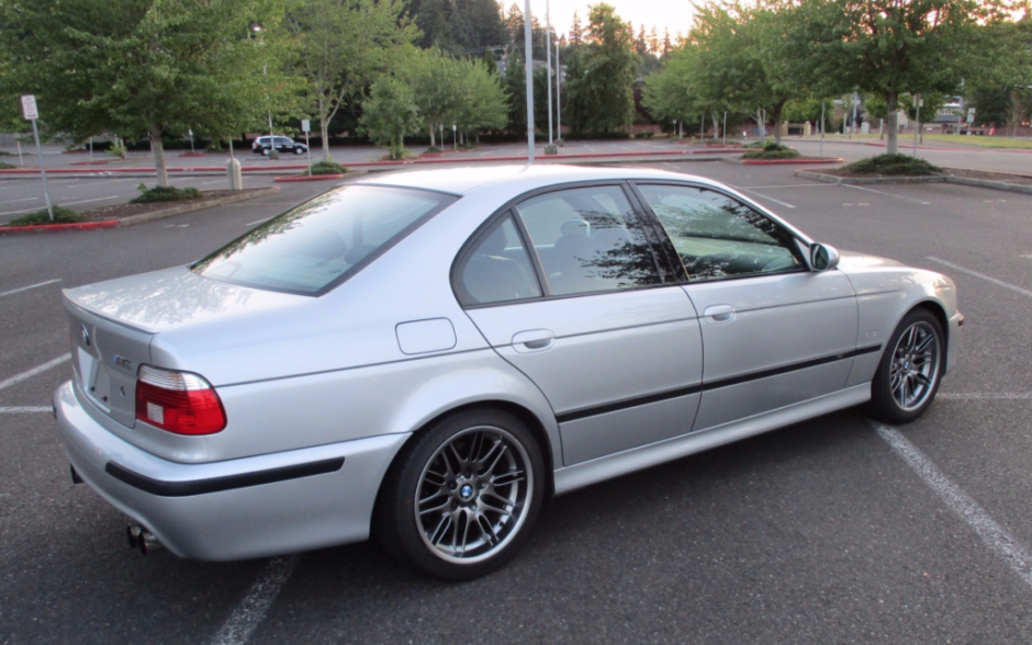 2001 BMW M5