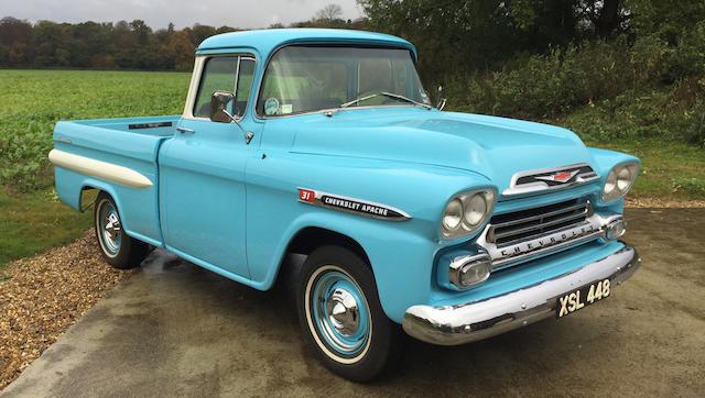 1959 Chevrolet Fleetside Apache 3100 Pickup Truck