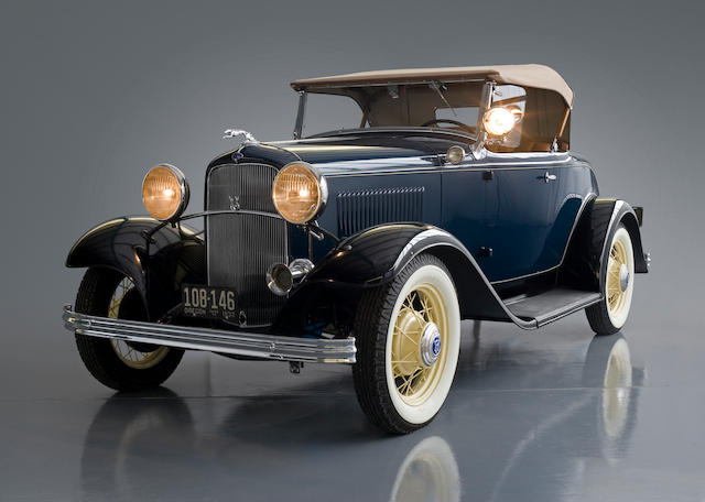 1932 Ford Model 18 Deluxe Roadster