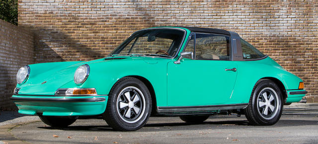 1972 Porsche  911S 2.4-Litre 'Oelklappe' Targa