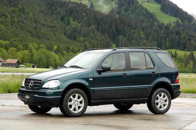 1999 Mercedes-Benz ML430