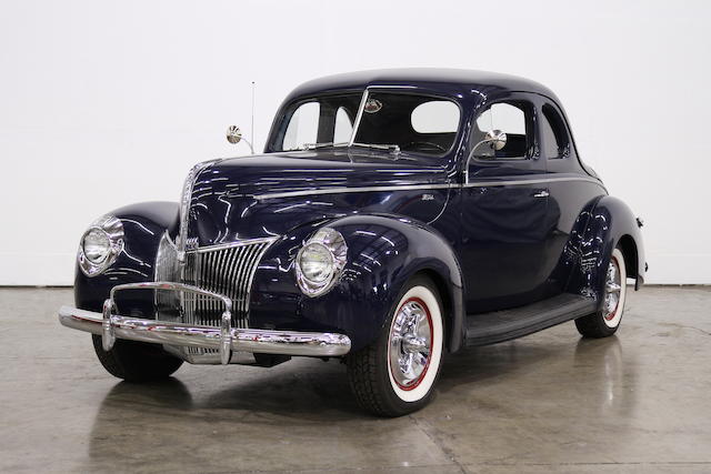 1940 Ford Model 01A De Luxe 5-Window Coupe Hotrod