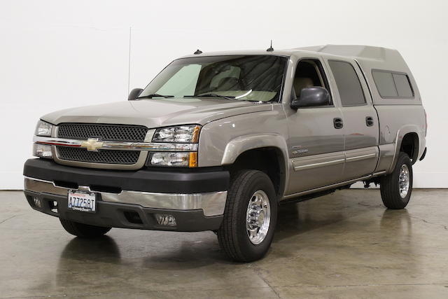 2003 Chevrolet K2500 Crew-Cab Pickup