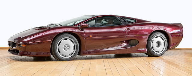 1992 Jaguar  XJ220 Coupé