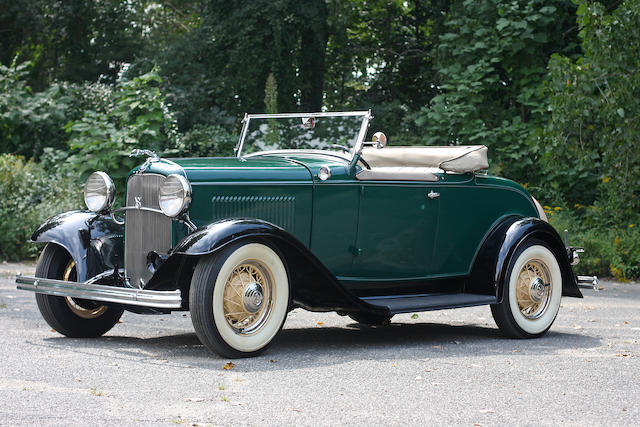 1932 Ford Model B V-8 Deluxe Roadster