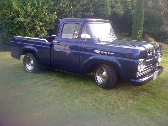 1960 Ford F-100 V8 Pickup Truck