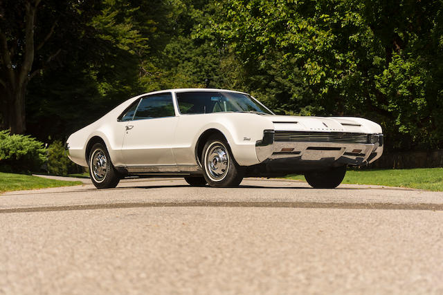 1966 Oldsmobile Toronado Deluxe Coupe