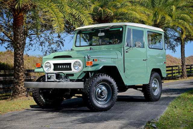 1974 Toyota Land Cruiser FJ40 Hard Top 