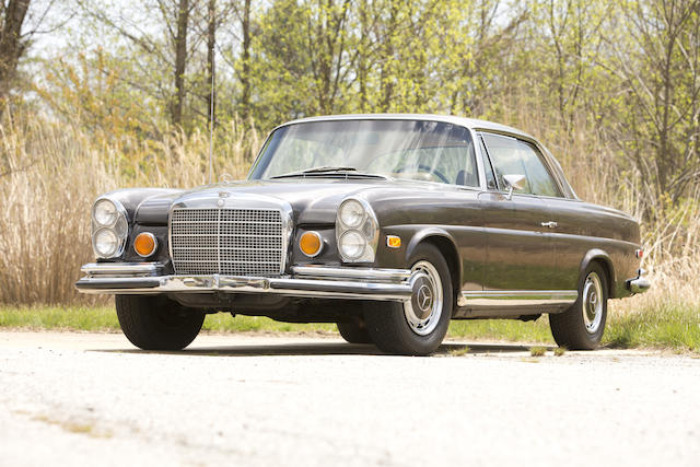 1971 Mercedes-Benz 280SE 3.5 Two-Door Coupe  