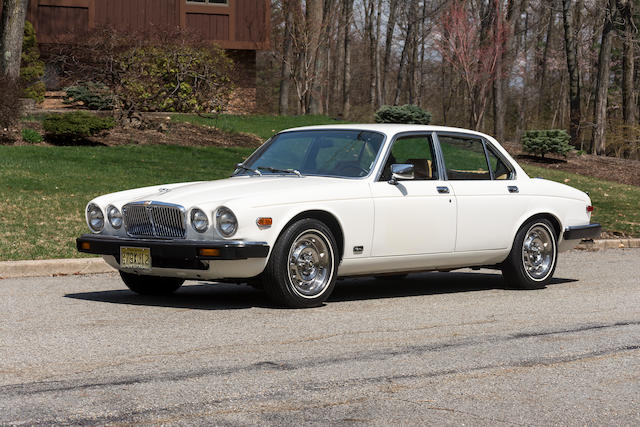 1979 Jaguar XJ12 Sedan