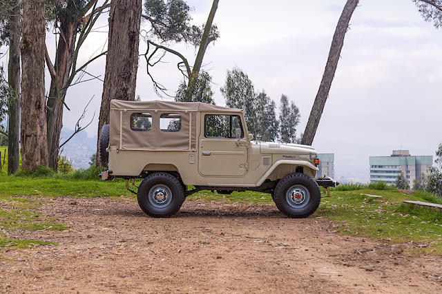 1977 TOYOTA LAND CRUISER FJ43 LWB