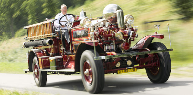 1925  AHRENS-FOX  MODEL N-S-4 FIRETRUCK