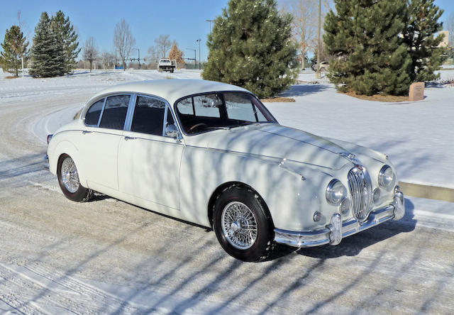 1962 Jaguar MKII 3.8 Saloon