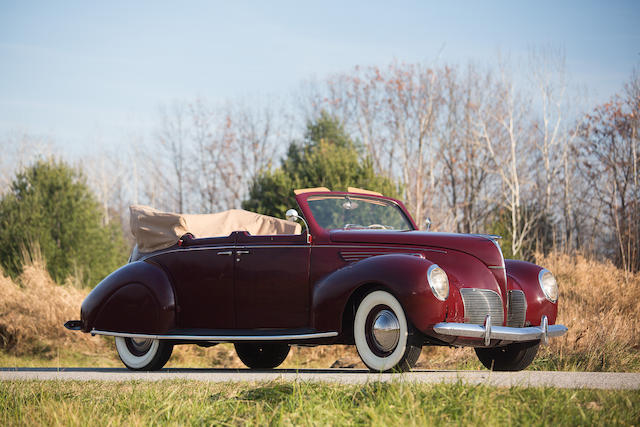 1938 Lincoln Zephyr Convertible Sedan