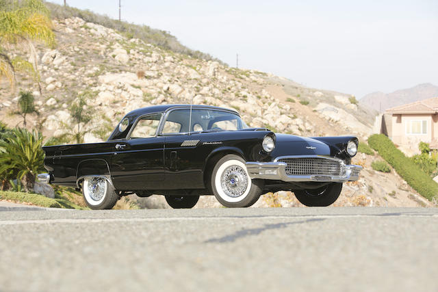 1957 FORD THUNDERBIRD