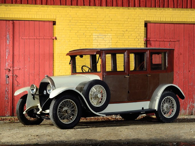 1923 Hotchkiss AM Saloon