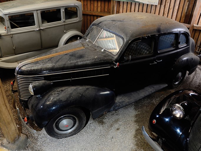 1938 Pontiac Six Two-Door Sedan