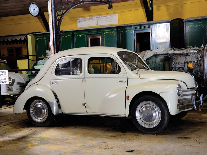 1954 Renault 4CV Sedan