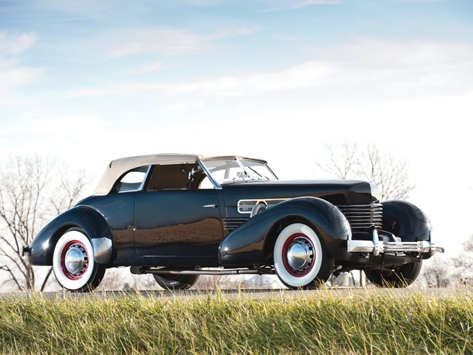 1936 Cord 810 Convertible Phaeton