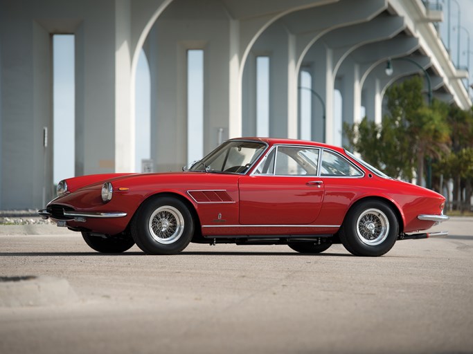 1967 Ferrari 330 GTC by Pininfarina