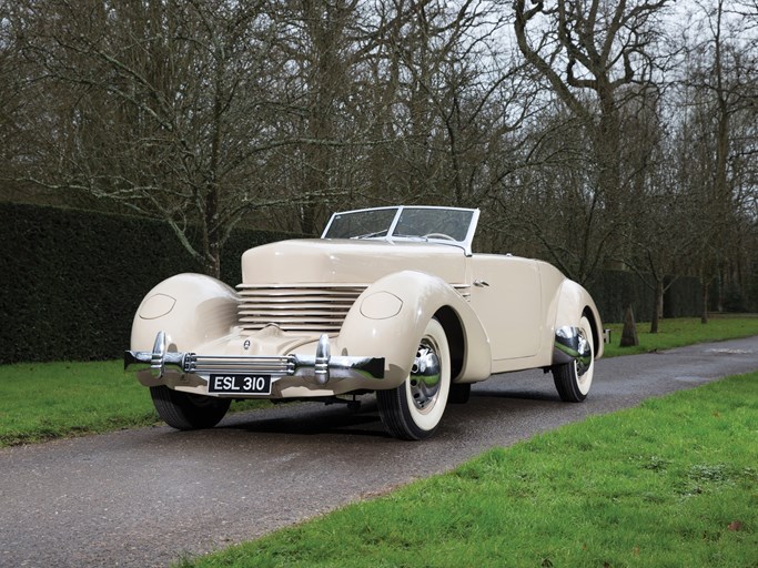 1936 Cord 810 Cabriolet