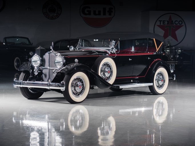 1932 Packard Deluxe Eight Phaeton