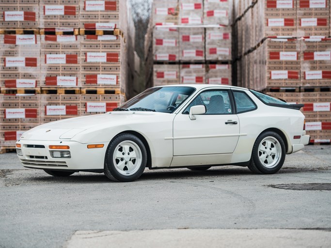 1986 Porsche 944 Turbo