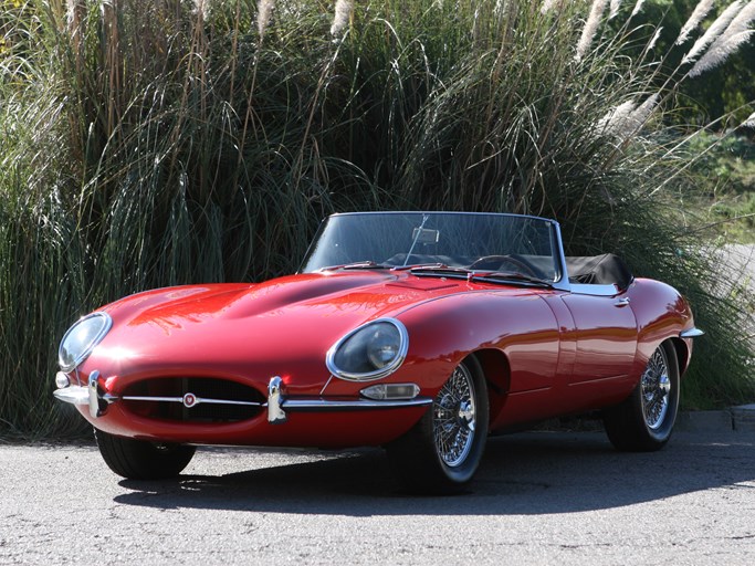 1962 Jaguar E-Type Series I 3.8-Liter Roadster