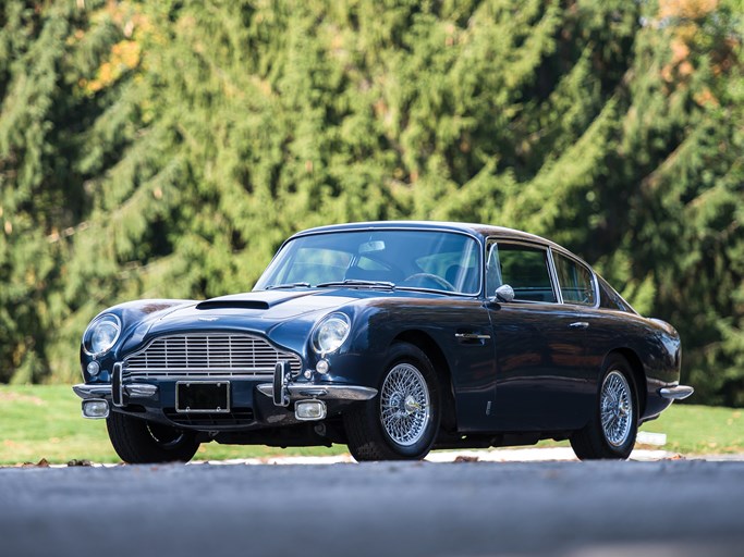 1967 Aston Martin DB6 Vantage