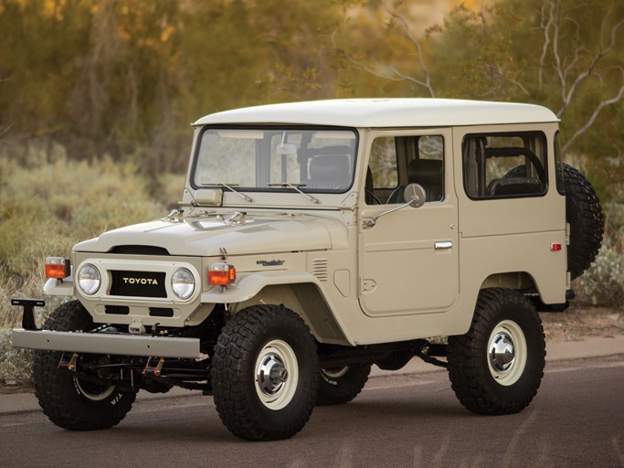 1976 Toyota FJ40 Land Cruiser