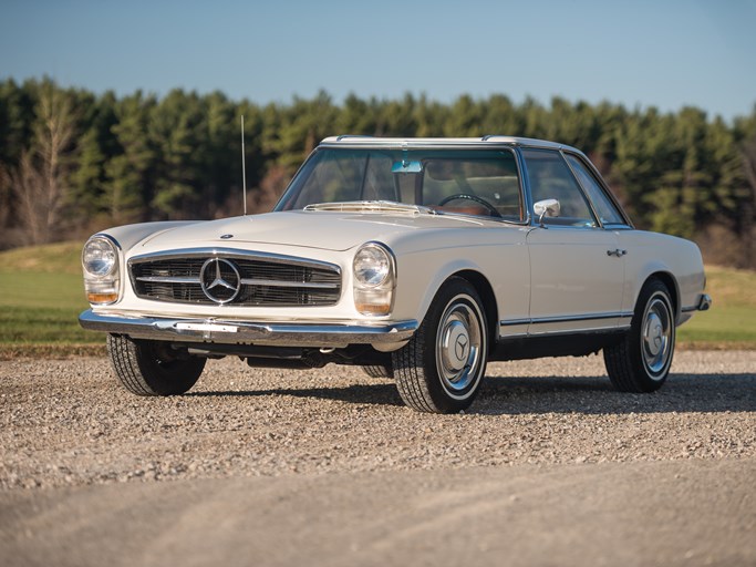 1967 Mercedes-Benz 230 SL 'Pagoda'